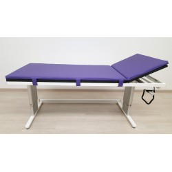 Table de radiologie à hauteur variable
