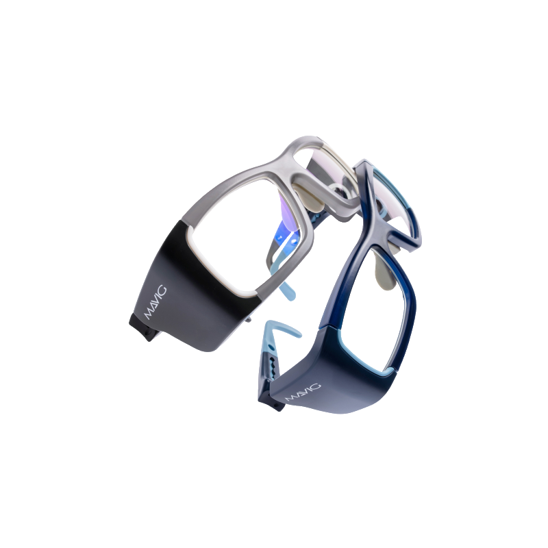 Anti-radiation protective leaded glasses with integrated dosimeter